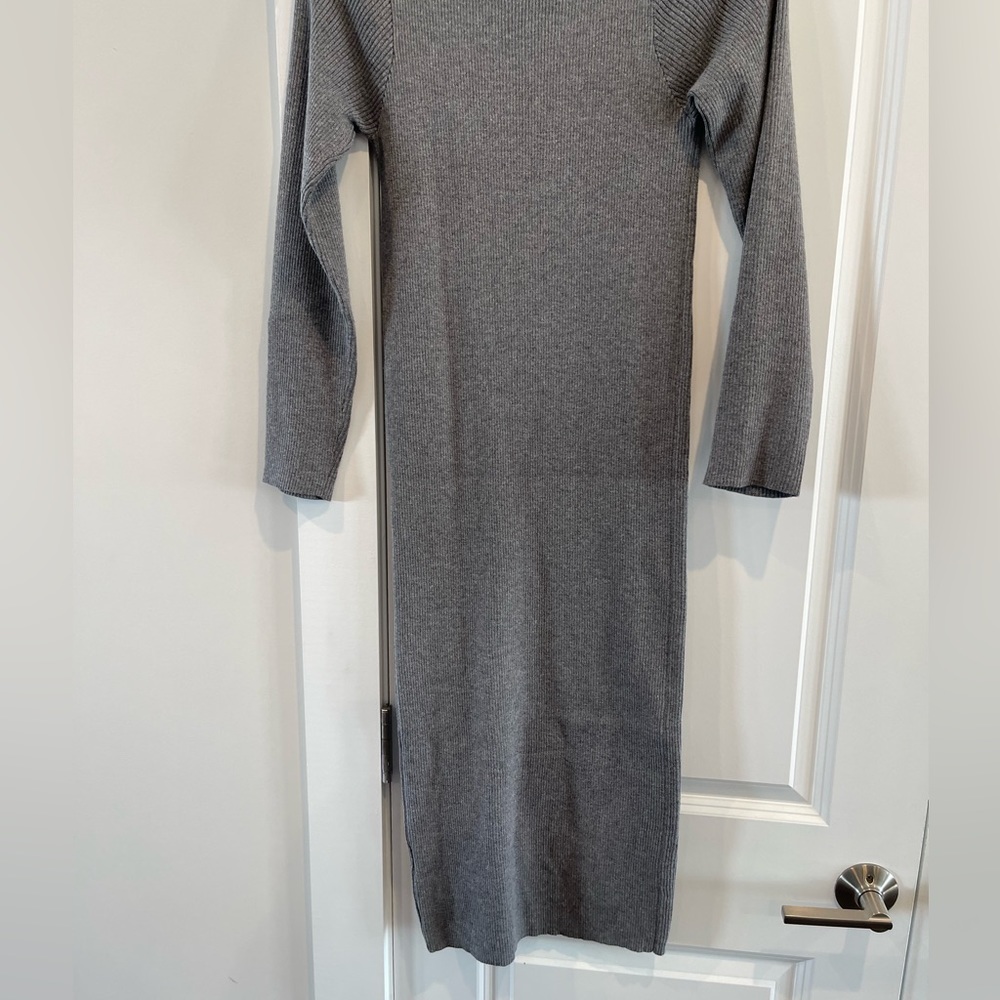 Revolve- All the Ways- McKena Midi Dress in Gray Size Large - Picture 9 of 9